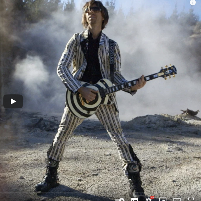 Hells' Gate, Rotorua filming 'Be Free" video